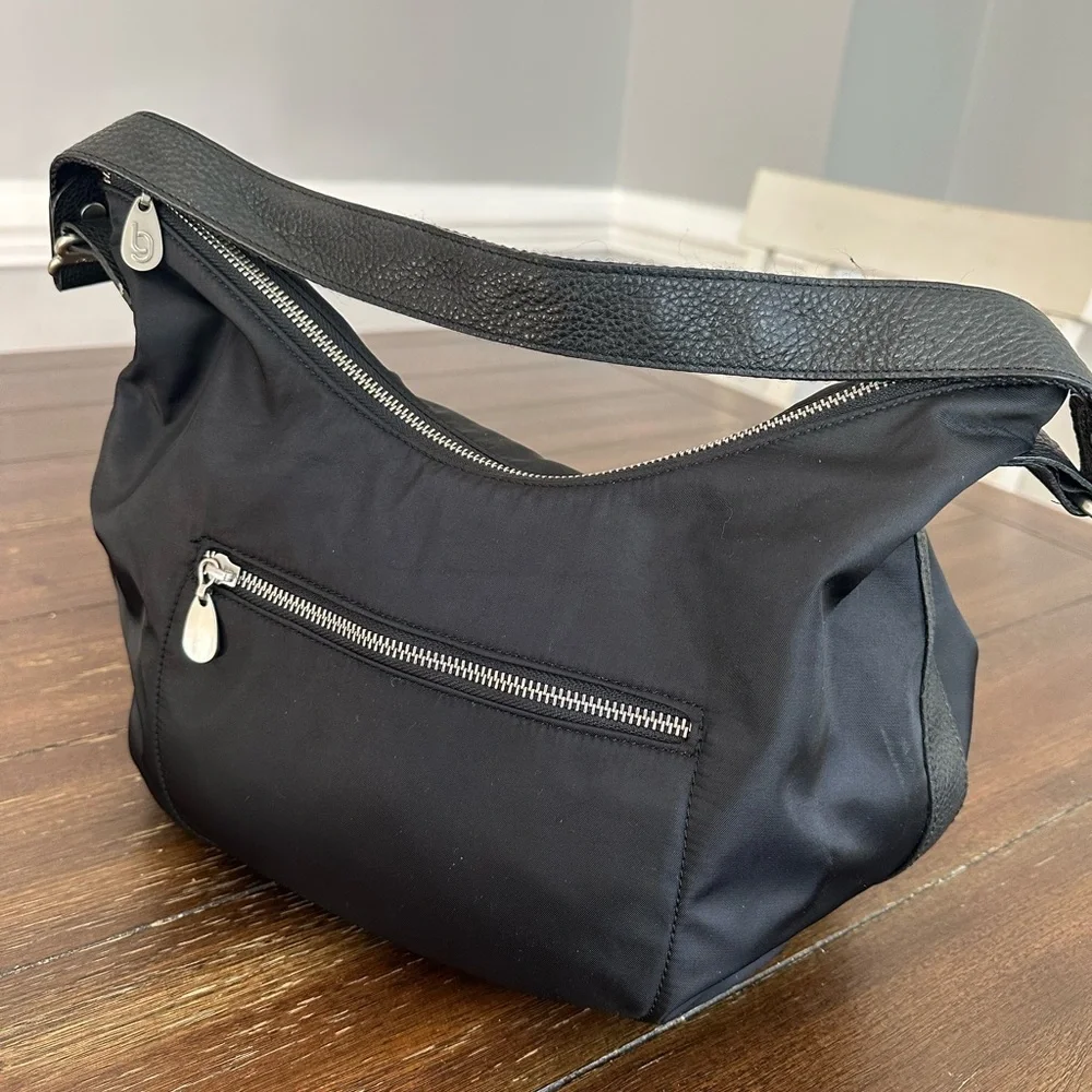 Baggallini hobo bag